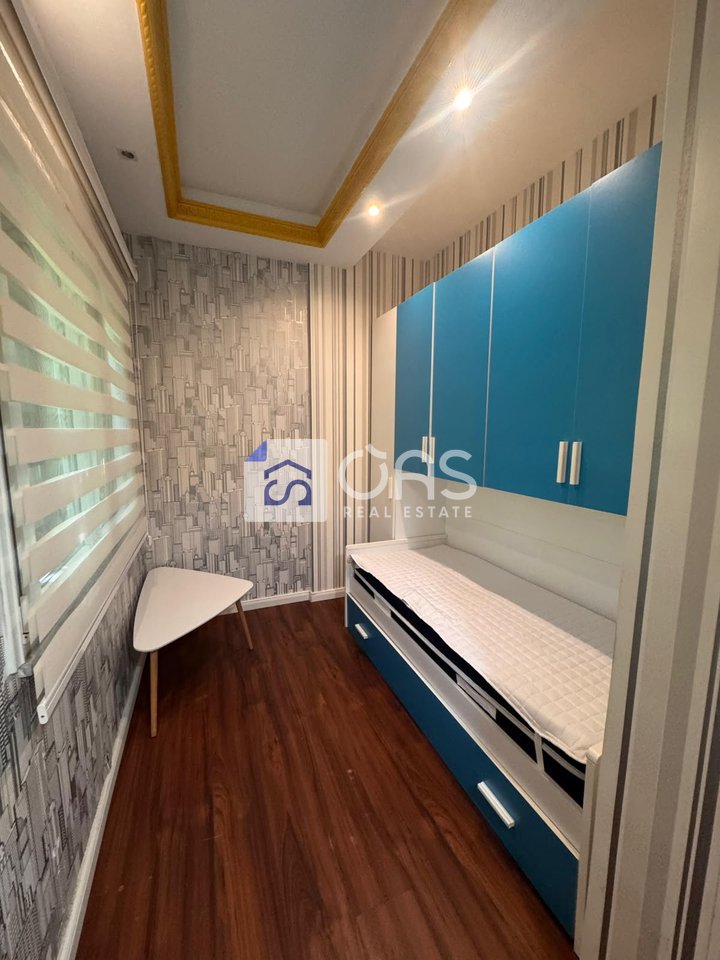 Jepet me qera apartament 2+1 te Liqeni i Thate