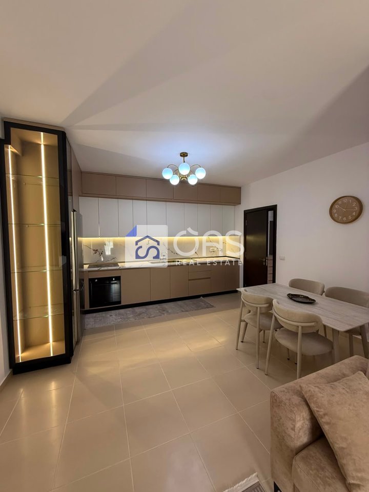 Apartment 2+1 for rent at Tregu Elektrik