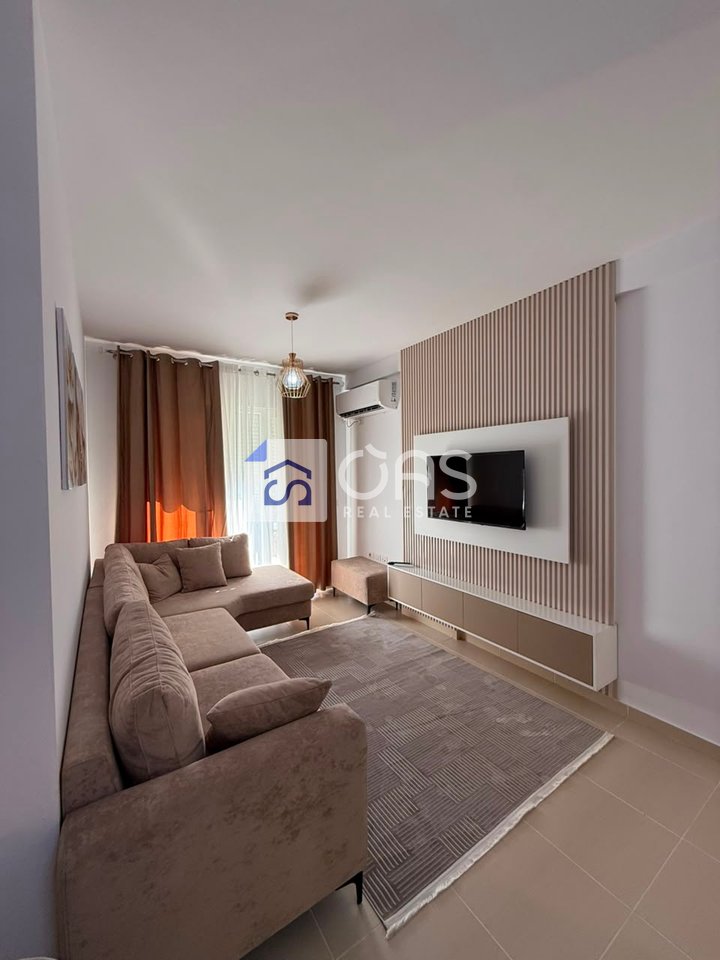 Apartment 2+1 for rent at Tregu Elektrik