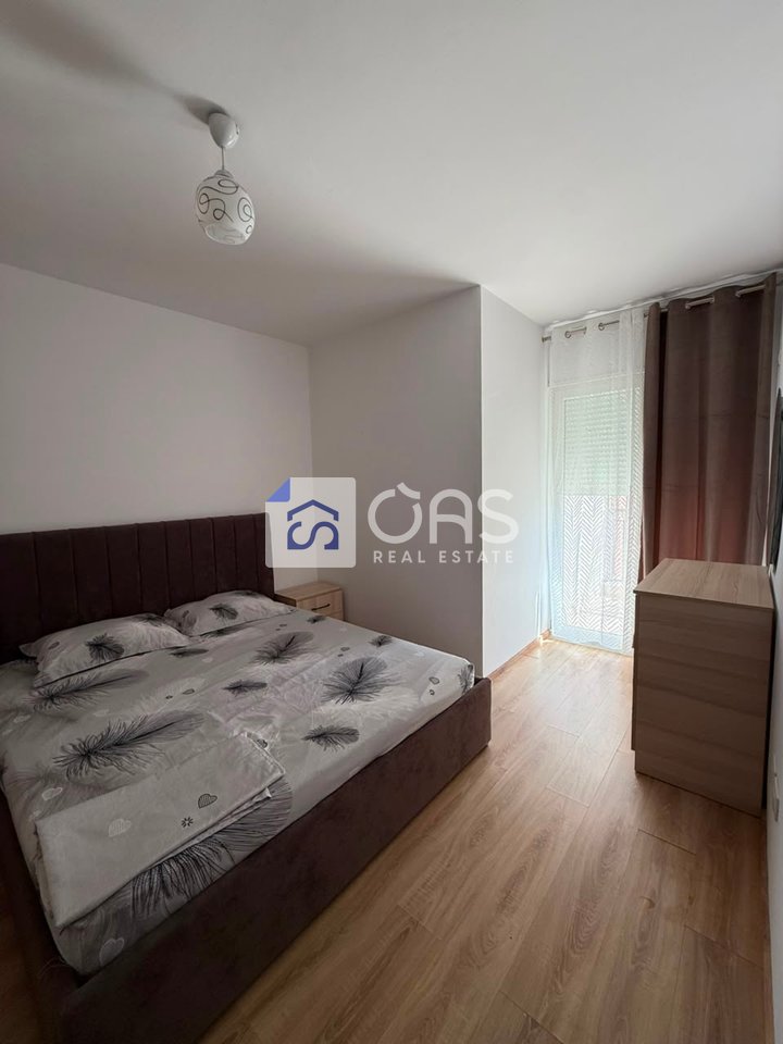 Apartment 2+1 for rent at Tregu Elektrik