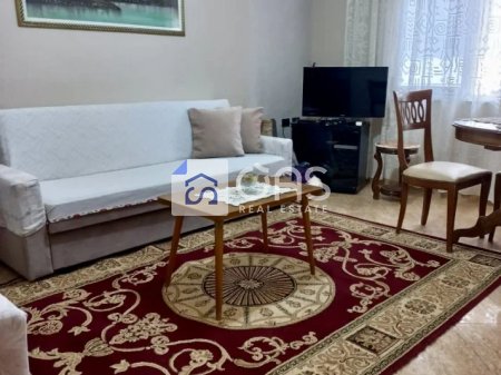 Jepet me qera  apartamenti 2+1 Te Rruga elbasanit