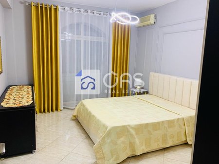 Jepet me qera  Apartament 1+1 Pran Qendres
