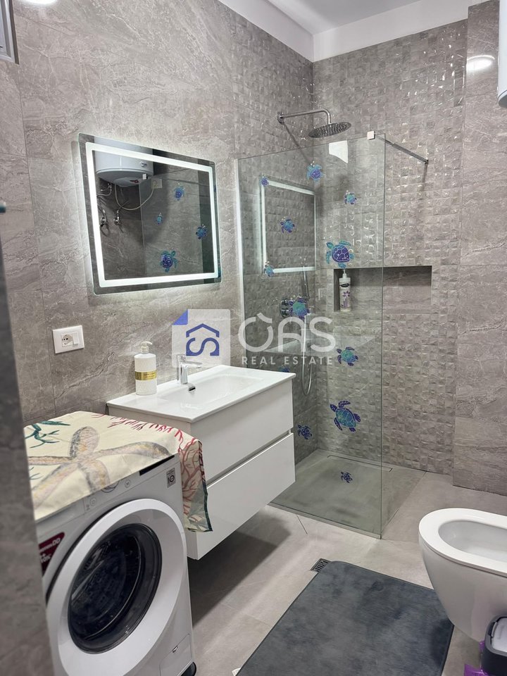 For rent 2+1 apartment on Elbasanit Street