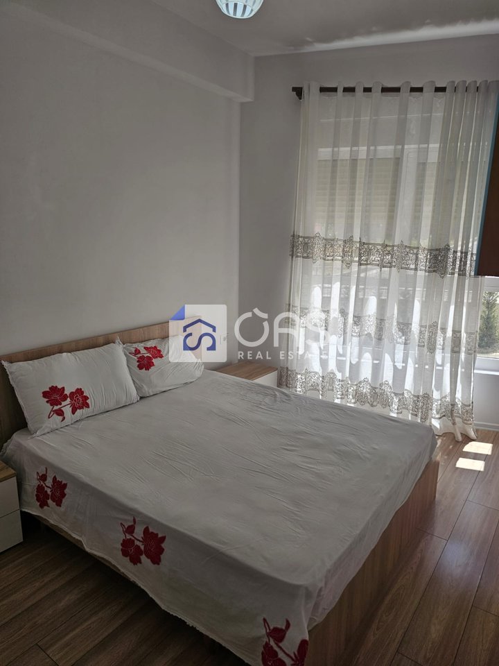 Jepet me qera apartamenti 2+1  Ali Demi Kompleks Mangaleni