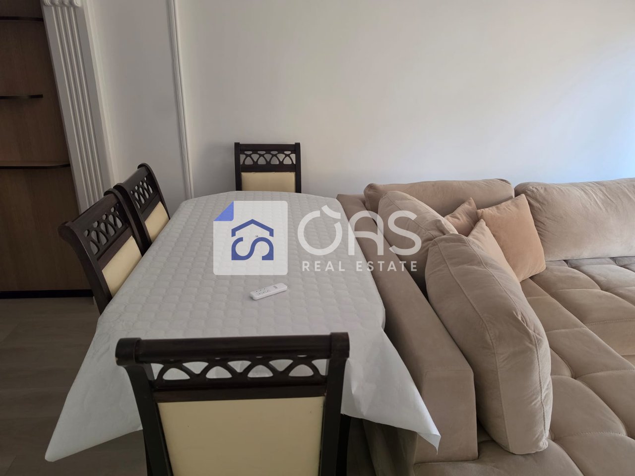 Jepet apartament me qera 2+1 Rruga e Kavajes