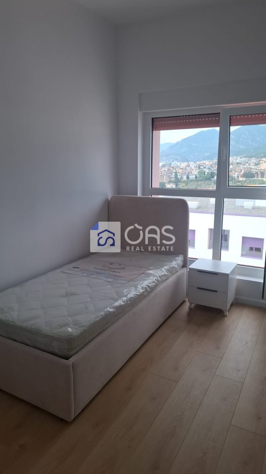 Jepet me qera apartament 2+1 Ne Ali Dem