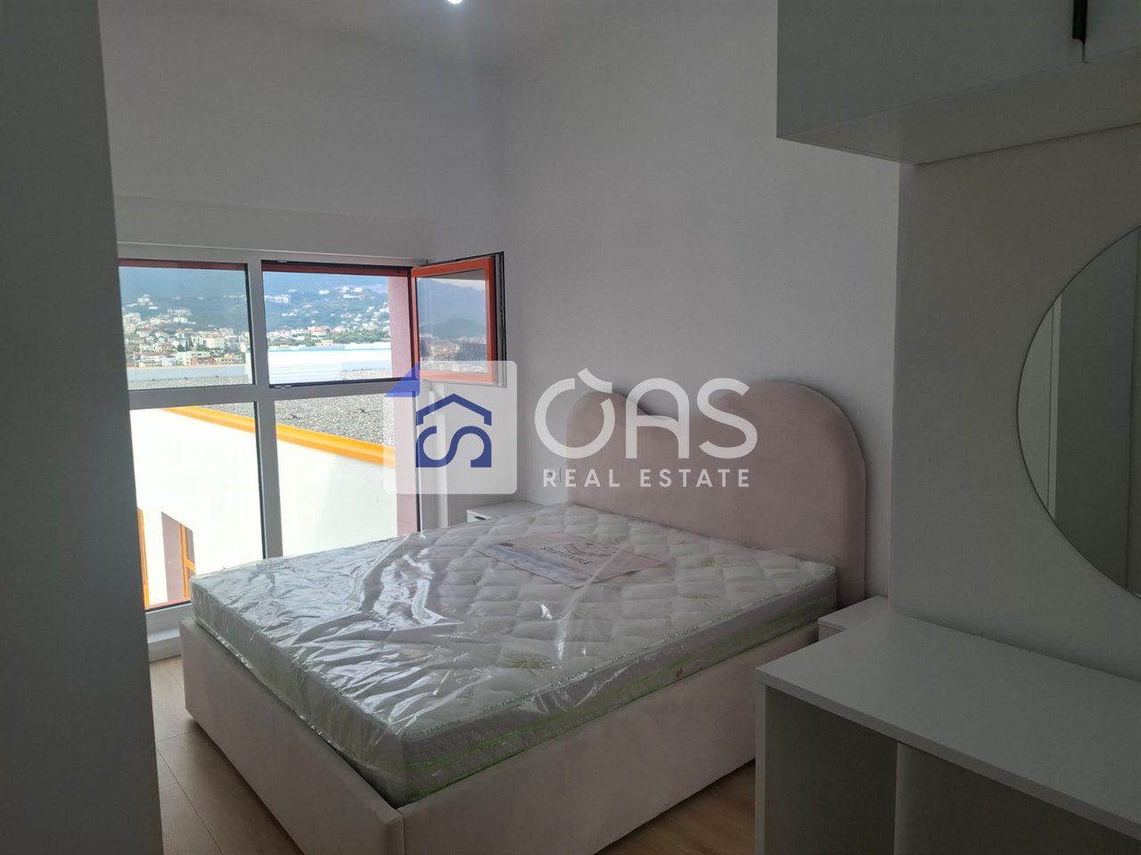 Jepet me qera apartament 2+1 Ne Ali Dem
