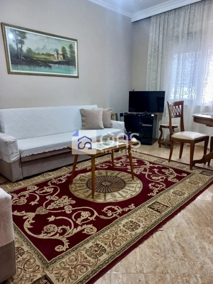 Apartment 2+1 for rent on Elbasani Street