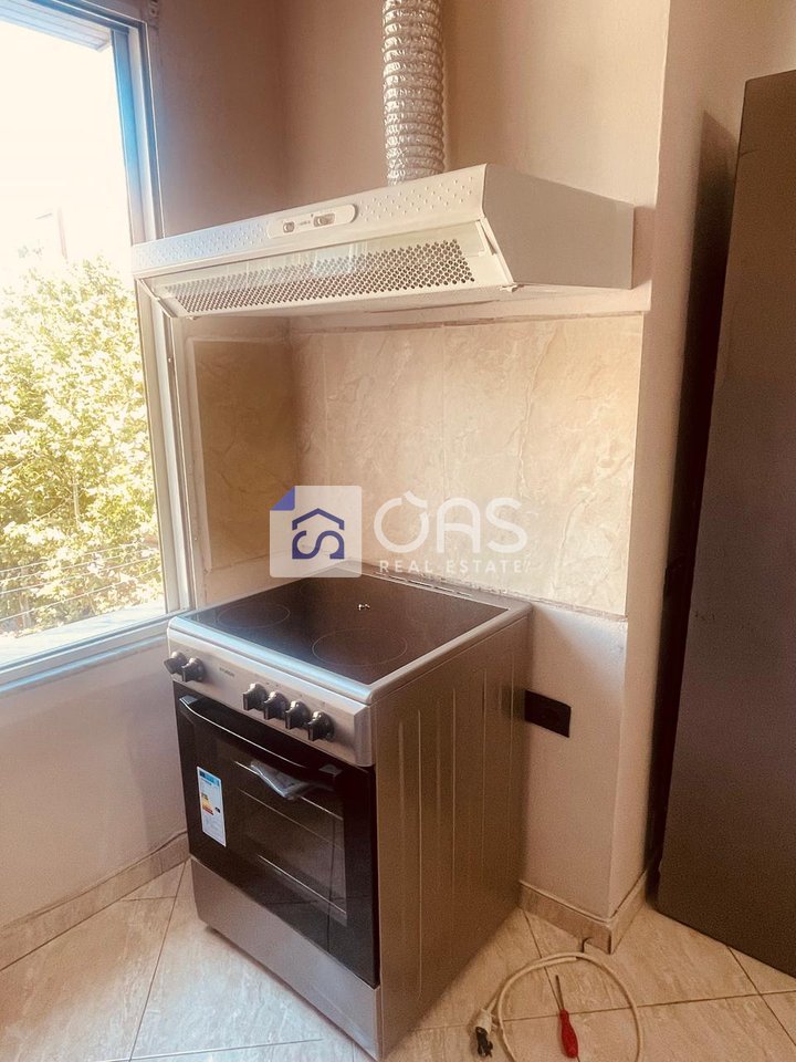 Jepet me qera  Apartament 1+1 Pran Qendres