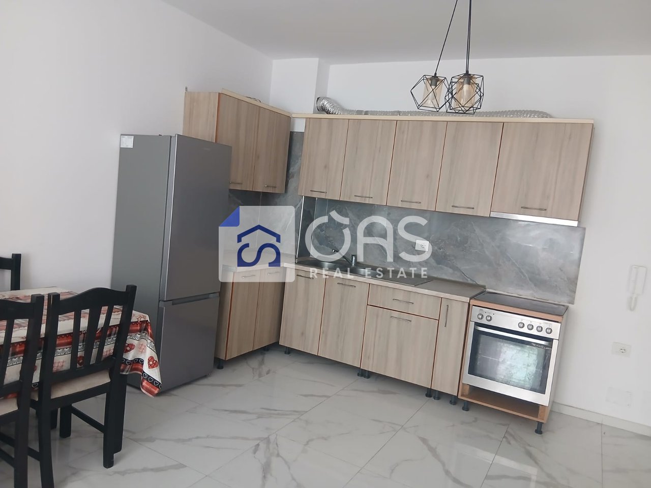 Apartment 1+1 for rent in Kamez