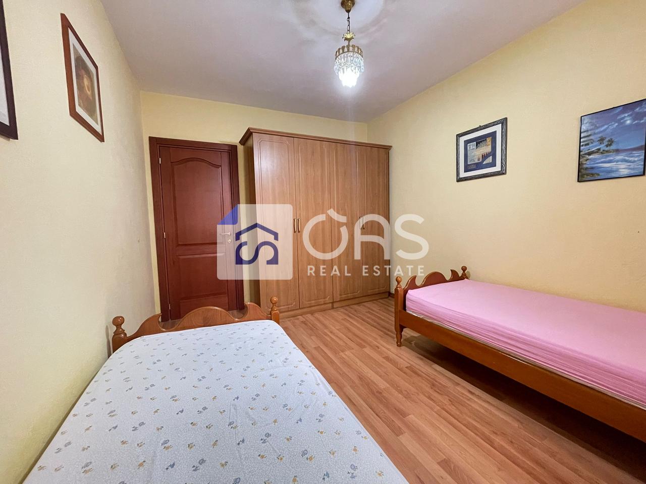 Jepet me qera  Apartament 2+1  tregu elektrik