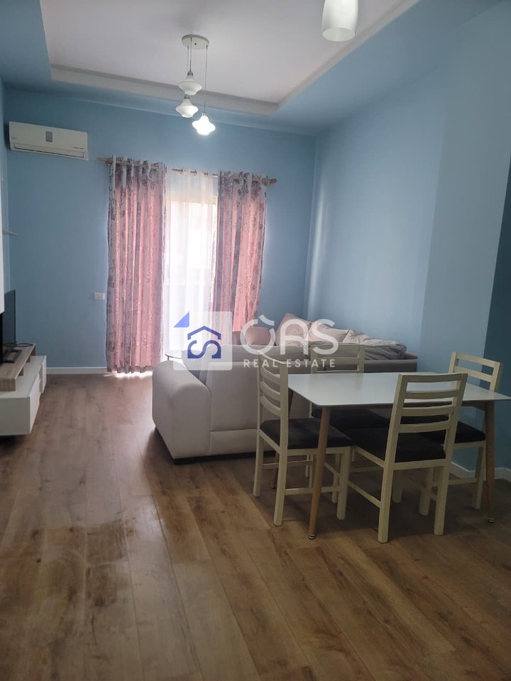 Jepet me qera apartament 2+1 ne Fresk