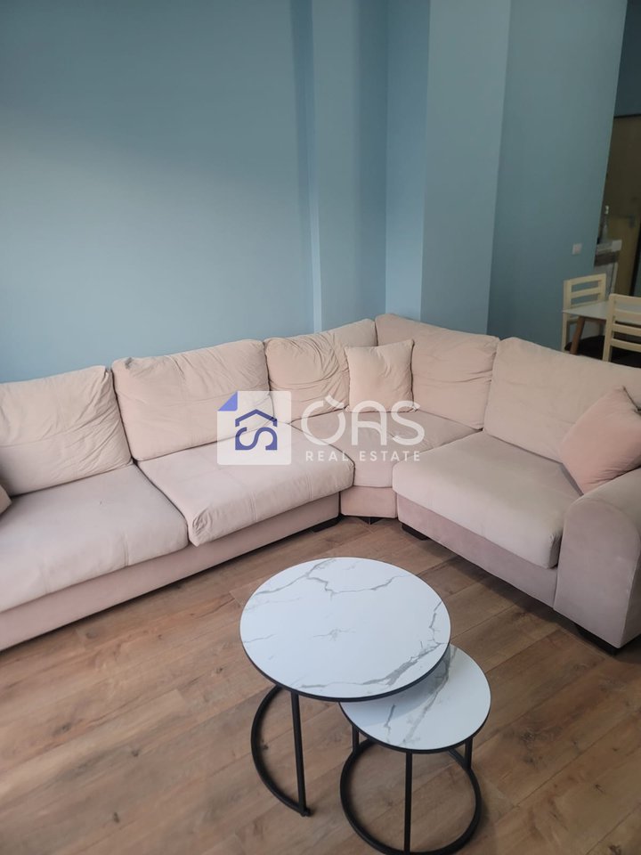 Jepet me qera apartament 2+1 ne Fresk