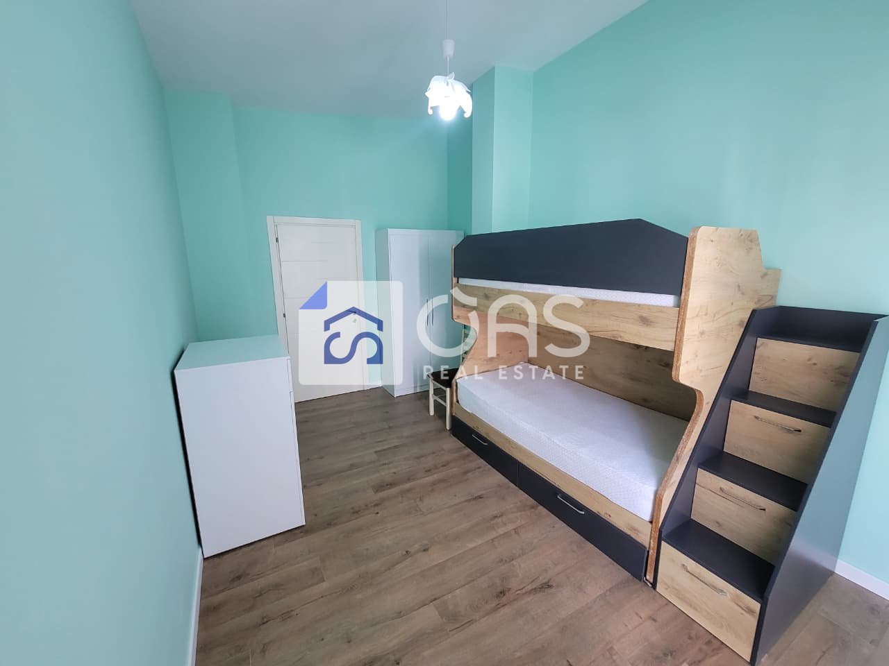 Jepet me qera apartament 2+1 ne Fresk