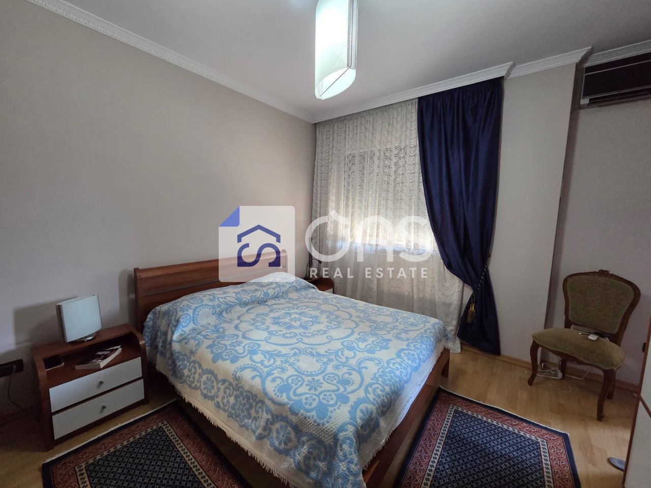 Appartamento 1+1+ in affitto Komuna e Parisit