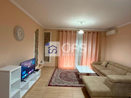 Affittasi appartamento 1+1 a 5 Maj