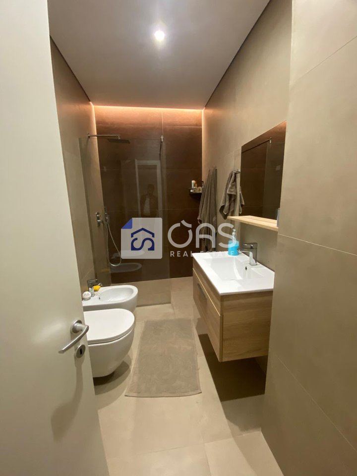 3+1 apartment for rent at Liqeni i Thate