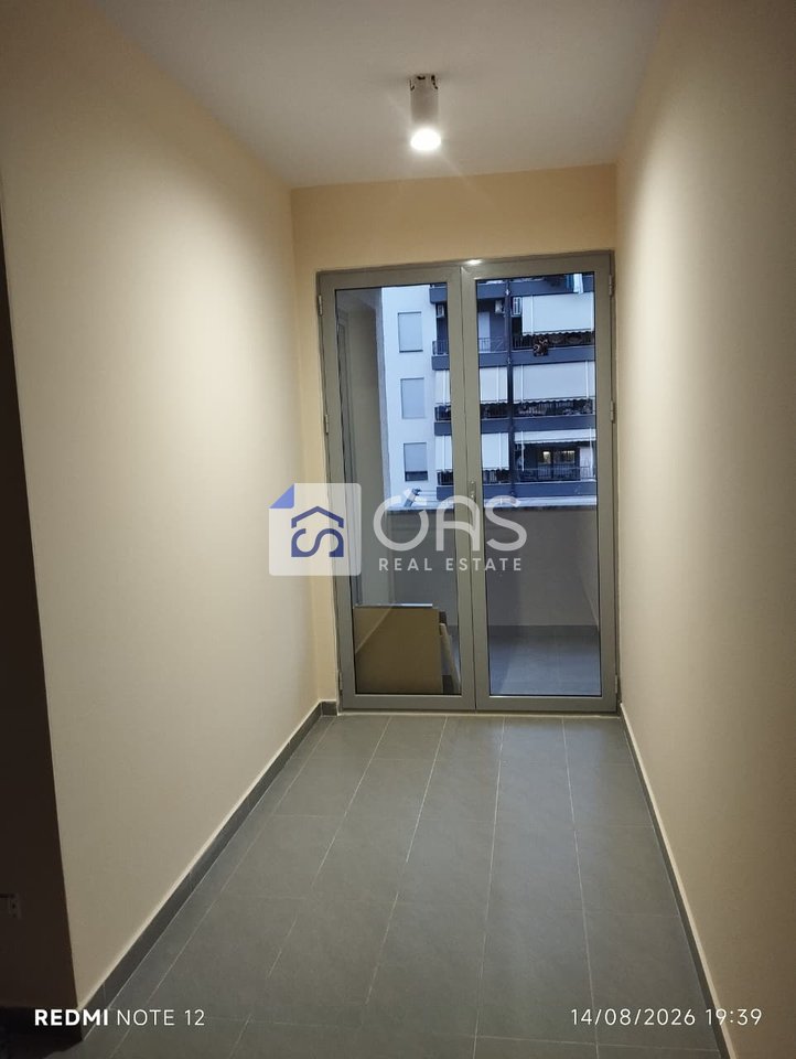 Jepet apartament me qera 1+1 ne Kinostudio