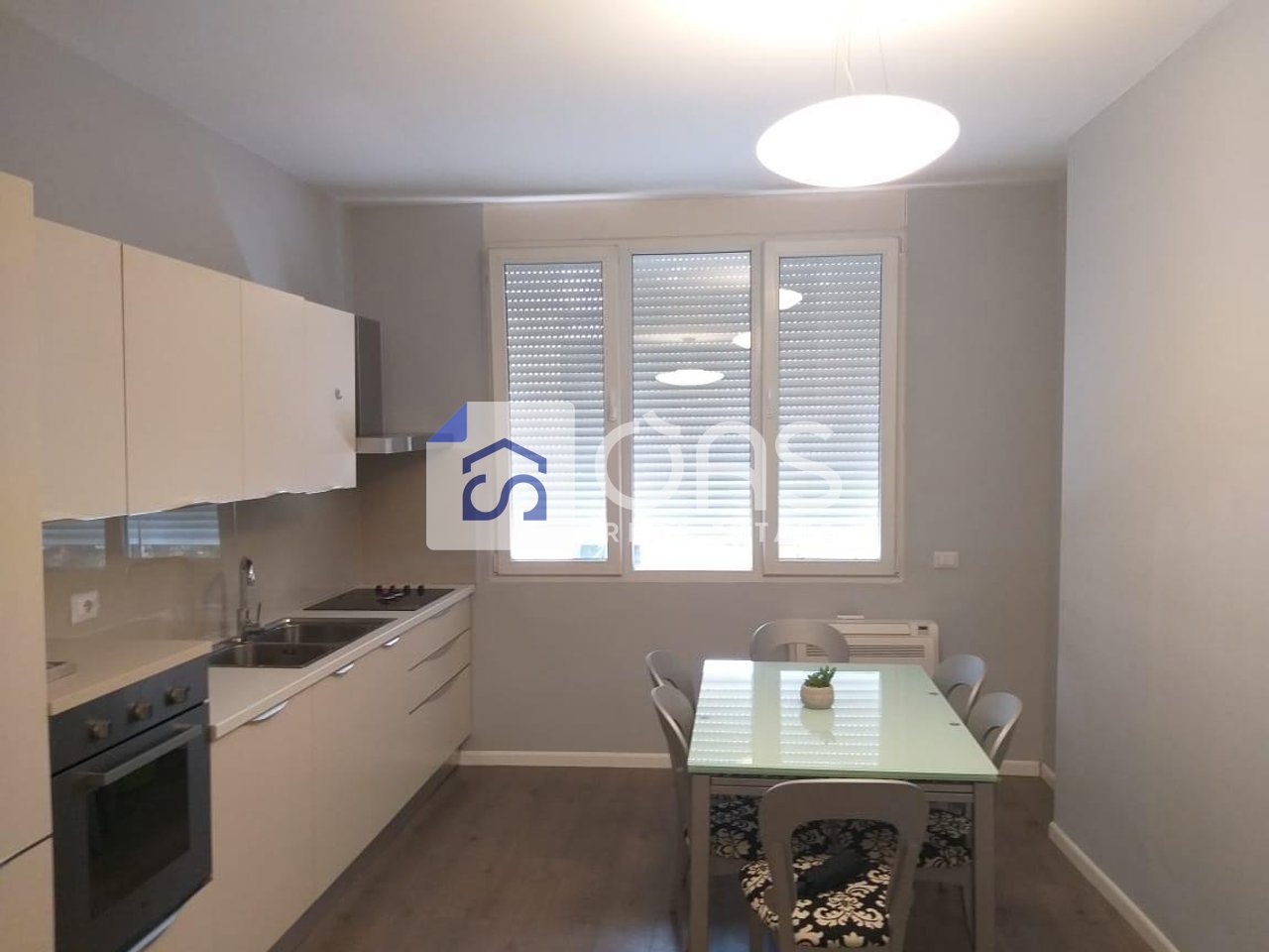 For rent 1+1 block
