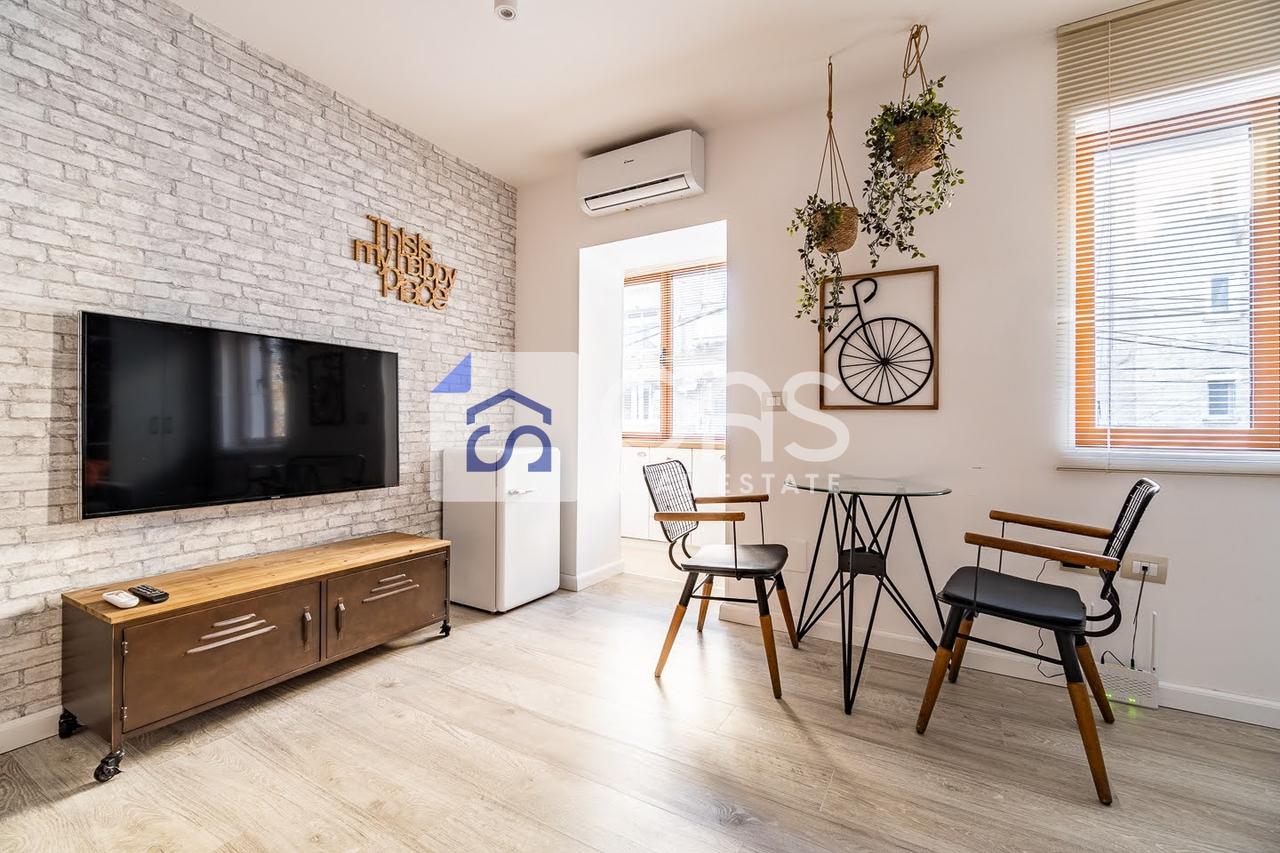 Studio apartment 1+1 for rent Pazari i Ri