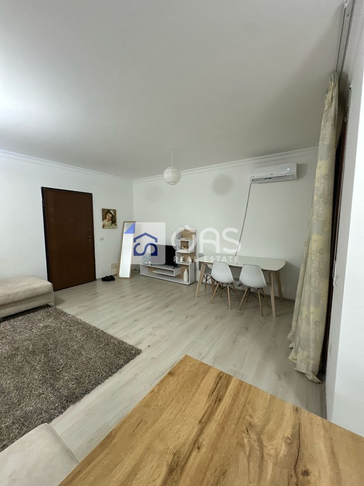 Jepet me qera apartament 1+1 te Kopshti Botanik