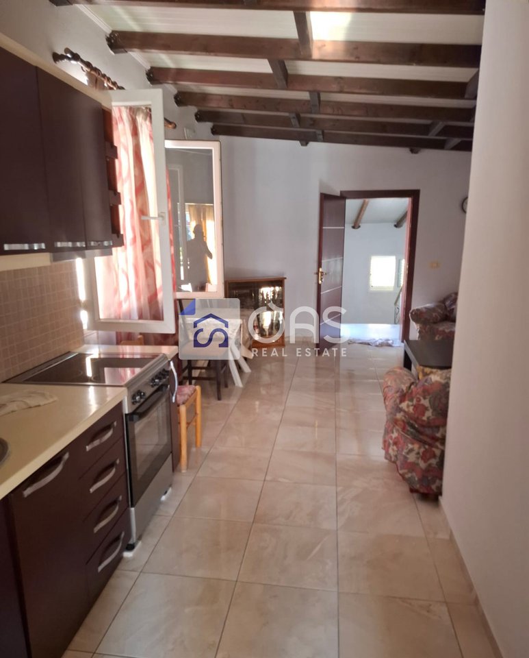 Jepet me qera Apartamenti 1+1  Selit