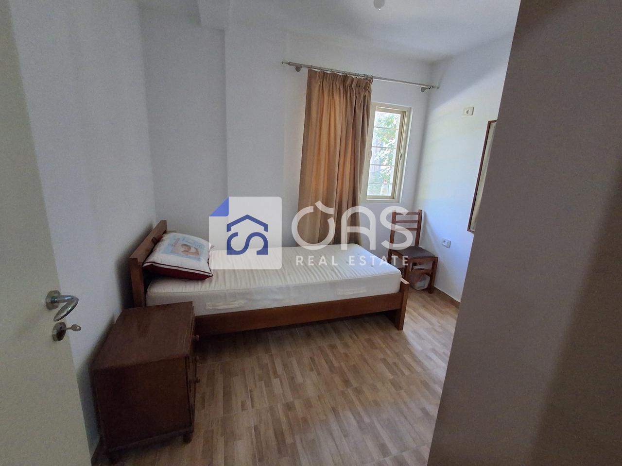 Jepet me qera Apartamenti 2+1 me Parkimi  kodra e priftit