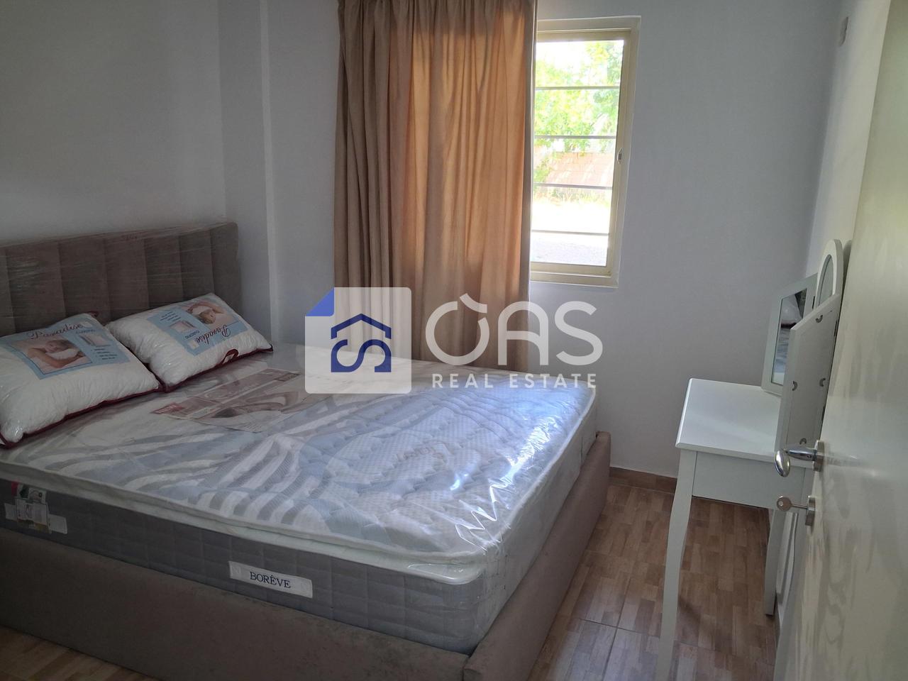Jepet me qera Apartamenti 2+1 me Parkimi  kodra e priftit