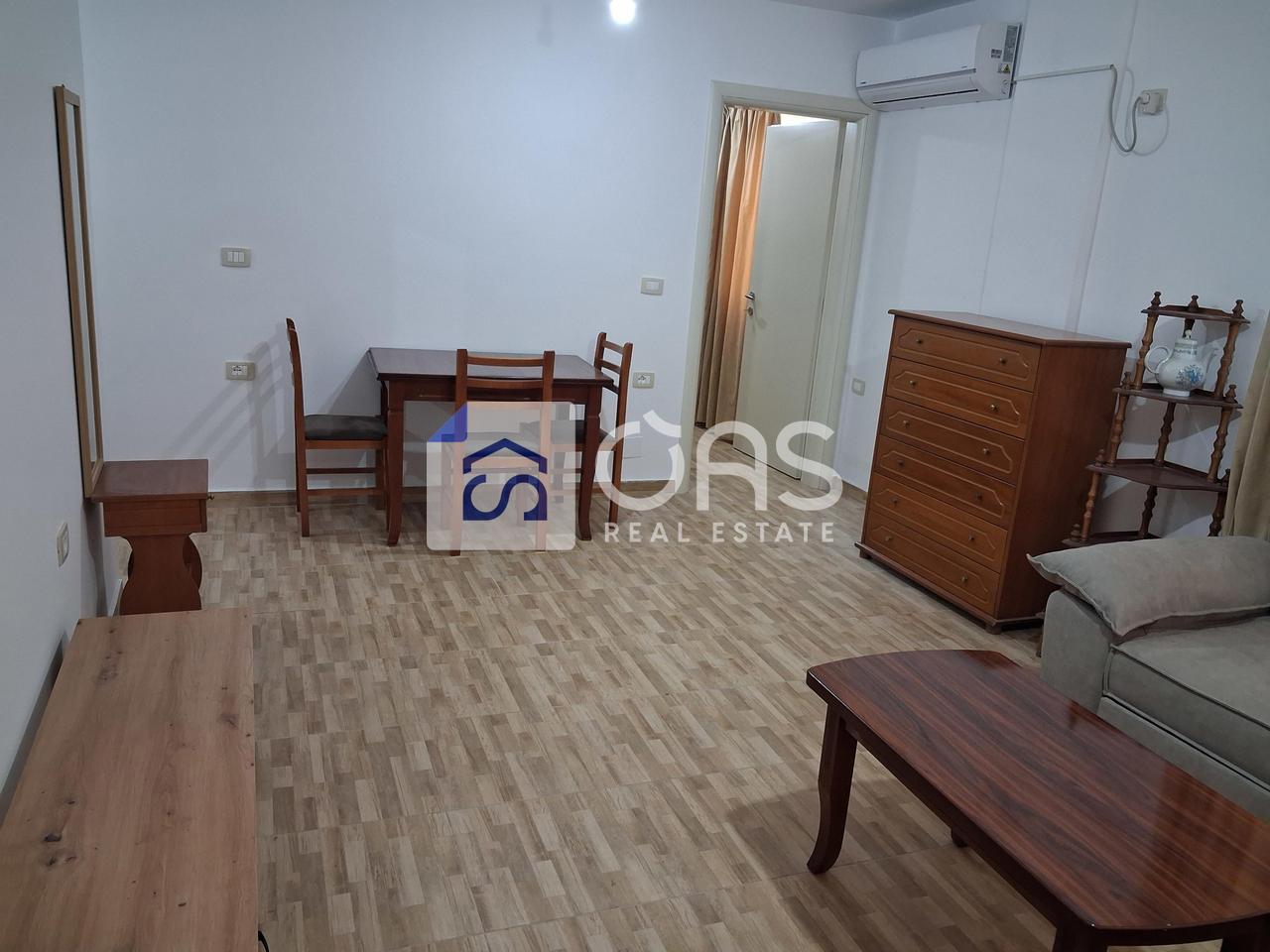Jepet me qera Apartamenti 2+1 me Parkimi  kodra e priftit