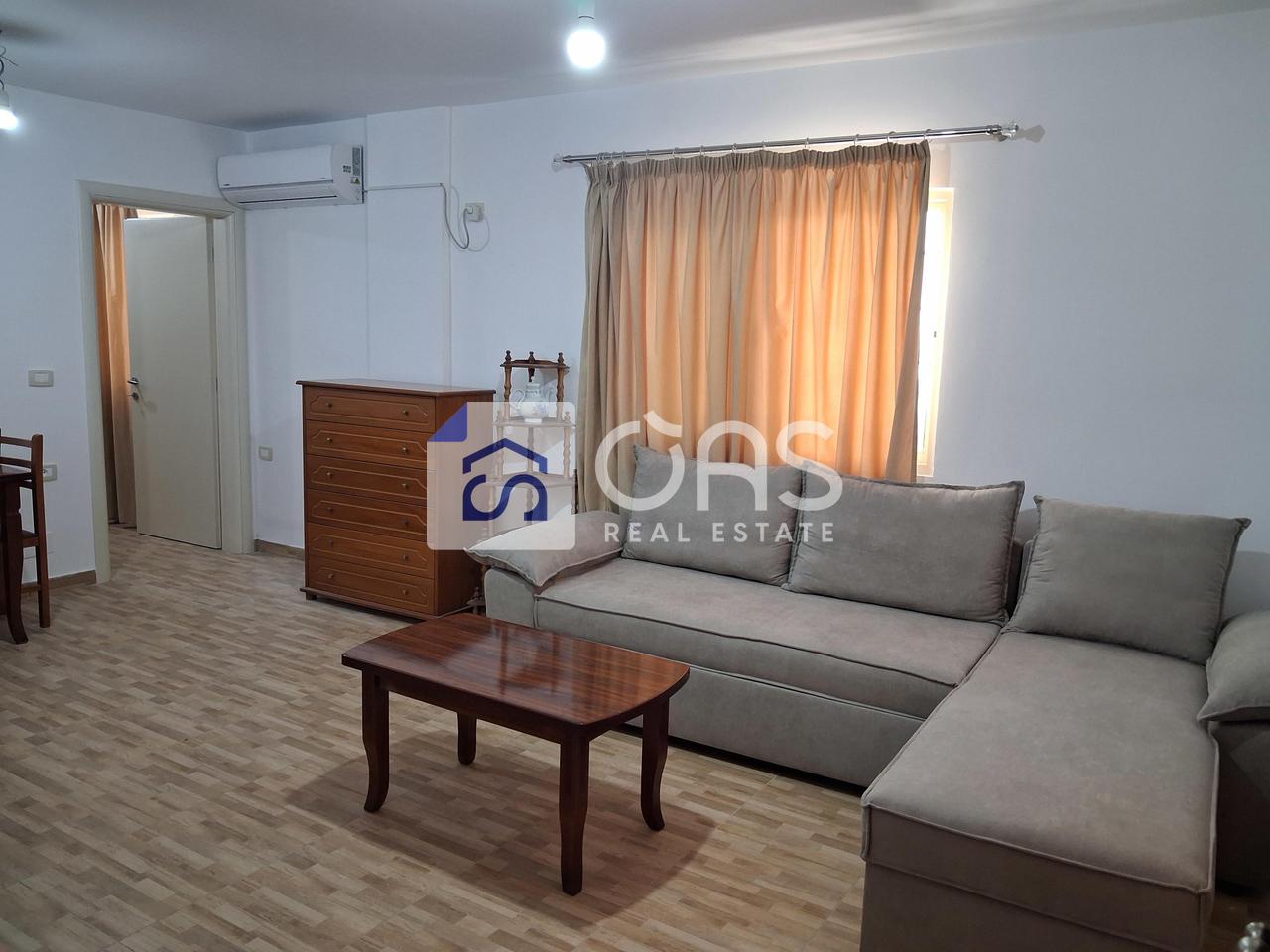 Jepet me qera Apartamenti 2+1 me Parkimi  kodra e priftit