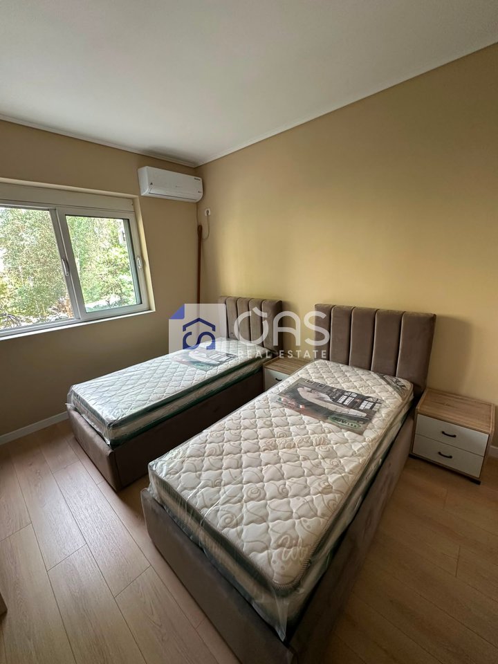 Studio apartment for rent 21 December