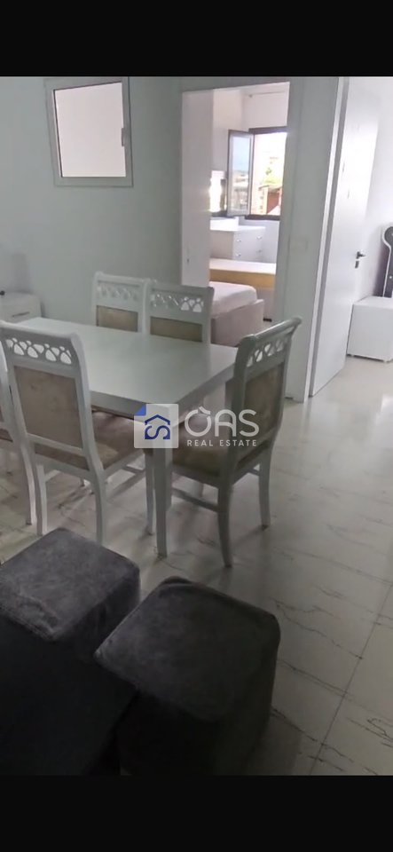 Jepet me qera Apartamenti 2+1  Laprak