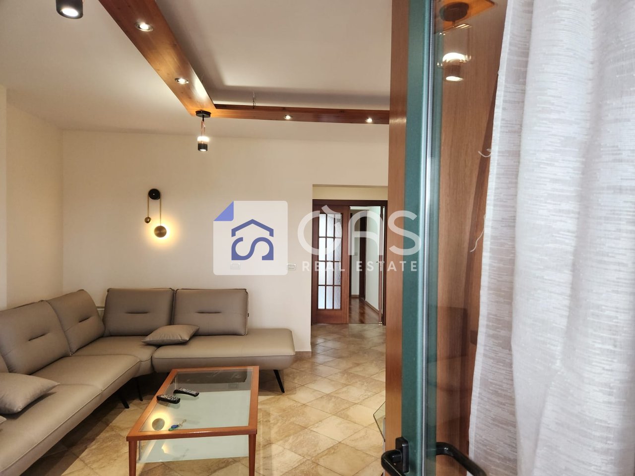 Apartment 2+1 for rent near Mother Teresa Square