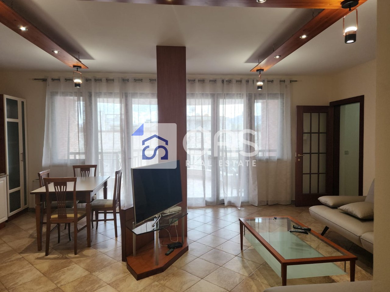 Apartment 2+1 for rent near Mother Teresa Square