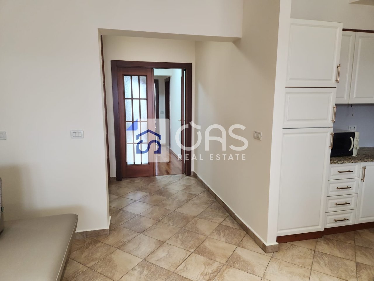 Apartment 2+1 for rent near Mother Teresa Square