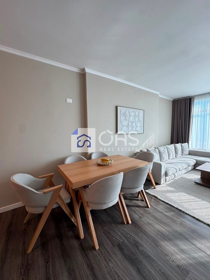 Jepet me qera apartament 1+1 te Casa Italia