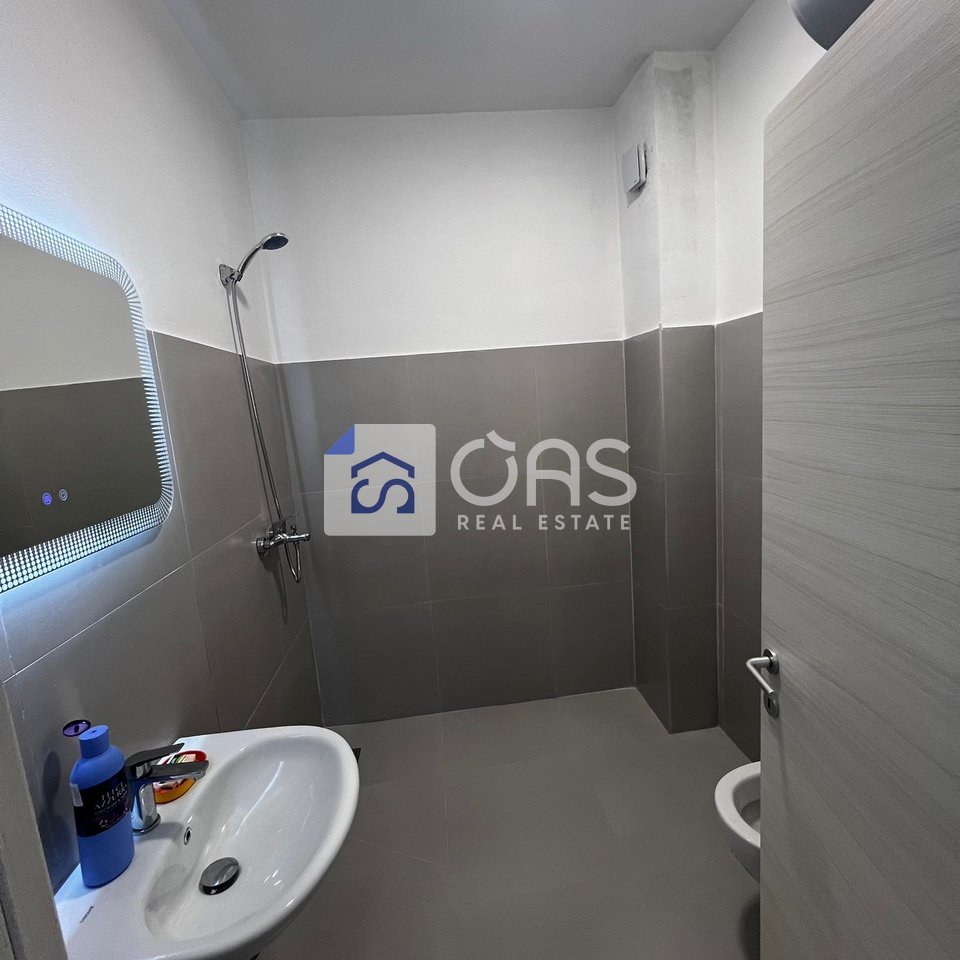 Appartamento 2+1+2+Posto Auto in affitto ad Astir (River Residenc)
