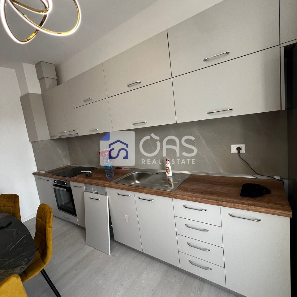 Appartamento 2+1+2+Posto Auto in affitto ad Astir (River Residenc)
