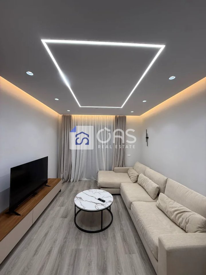 Jepet me qera Apartamenti 1+1 Laprak E88