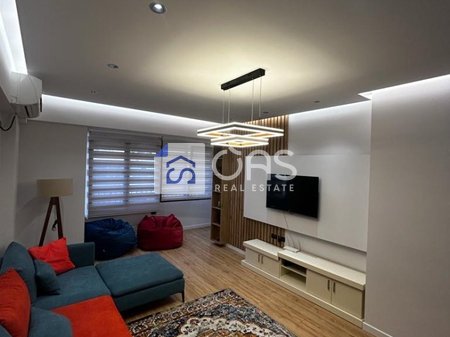 Appartamento in affitto 2+1+2 a Myslym Shyr