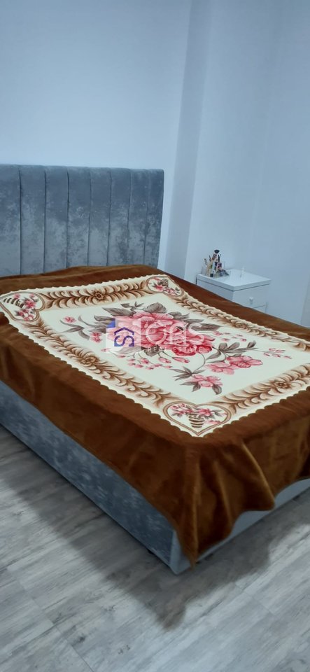 Jepet apartament me qera 1+1 +garazhd tek Misto Mame