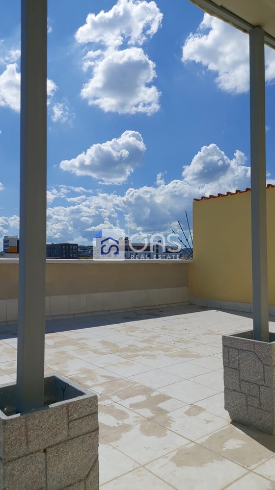 Si affitta appartamento 1+1 vicino alla Medreseja