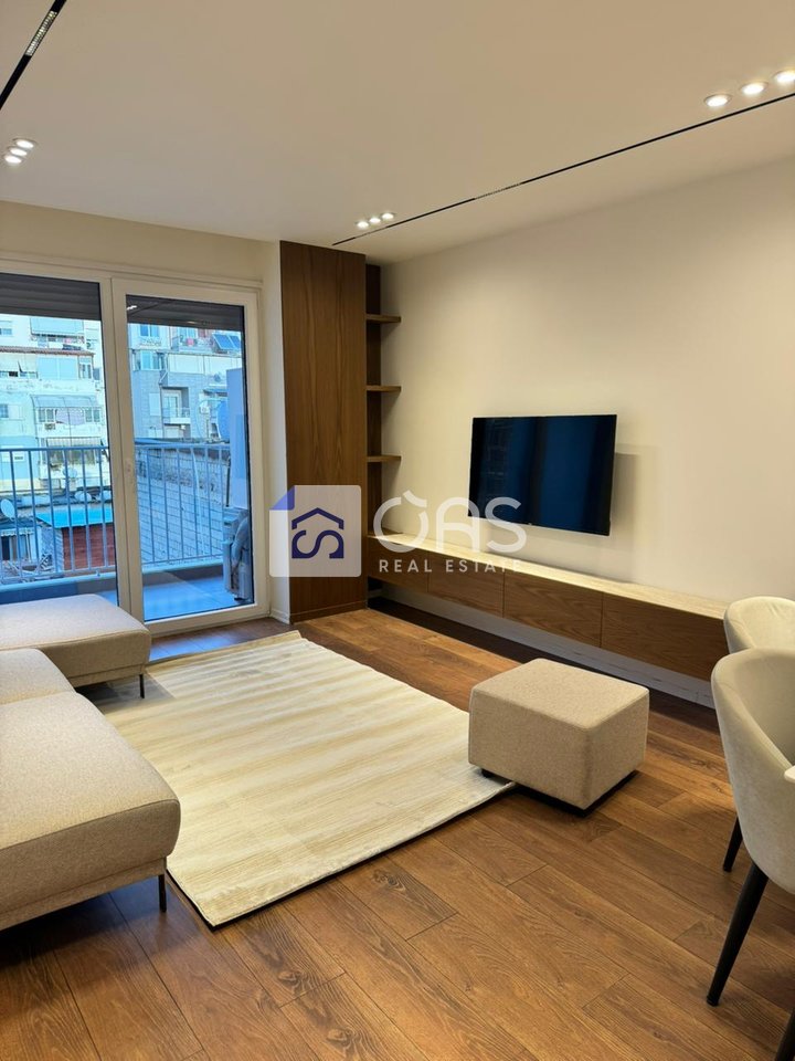 Apartment for rent 1+1+parking space in Xhamllik