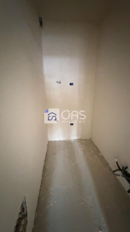 Shitet apartament 2+1 ne Ali Demi