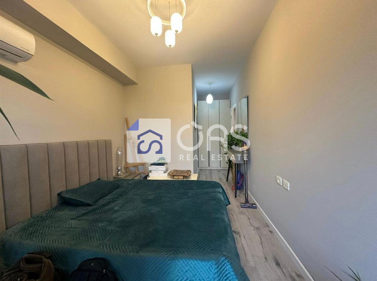 Shitet Dublex 3+1+3 tek Kodra e Diellit 2