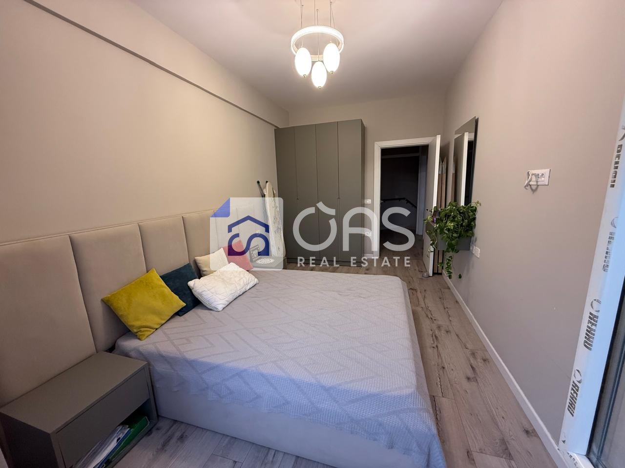 Shitet Dublex 3+1+3 tek Kodra e Diellit 2