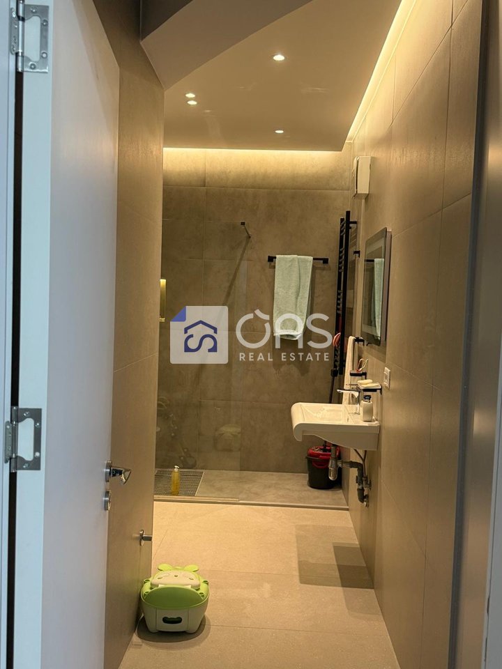 Shitet Dublex 3+1+3 tek Kodra e Diellit 2