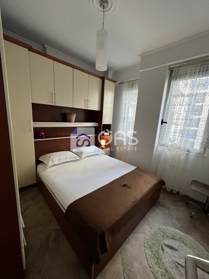 2+1 apartment for rent on Rruga e Dibres