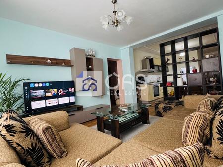 Jepet apartament me qera 1+1 tek Stadiumi Dinamo