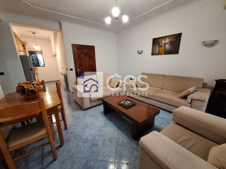 Jepet apartament me qera 2+1 Bulevard I Ri